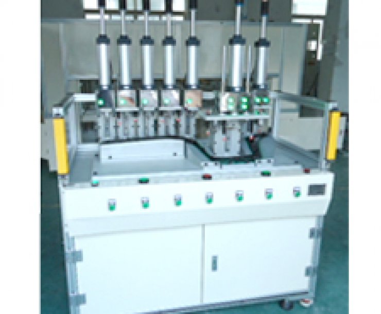 卡扣压装设备-84